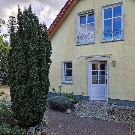 Ahlbeck_seebadwohnung 01 * Heringsdorf (Usedom)